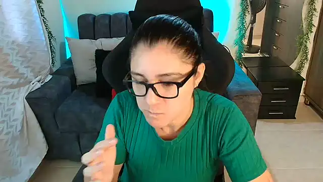 LUCYMILF SEXY online show from July 5, 3:07 pm