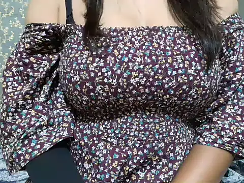 PussyOfIndia online show from May 16, 4:17 pm