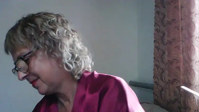 ElizabethGorden online show from July 14, 5:56 am