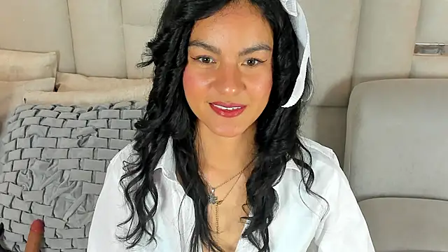 Violet vyx online show from May 16, 4:26 am
