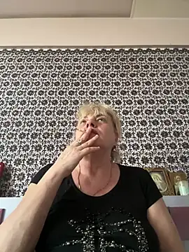 AnastasiaGrey777 online show from August 2, 4:48 am