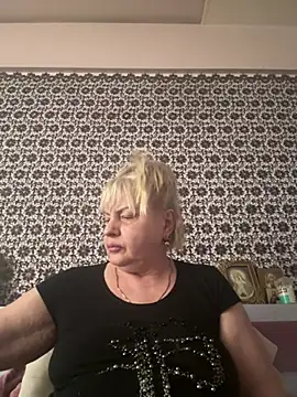 AnastasiaGrey777 online show from July 24, 4:32 am