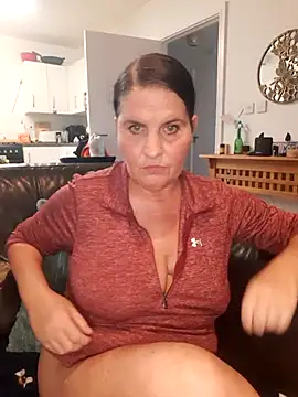 Velvet-Milf online show from June 19, 3:59 pm