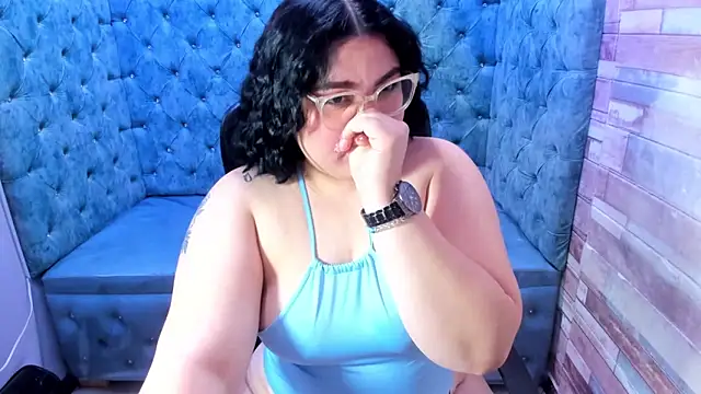 Sweet Nova  online show from May 26, 11:53 am