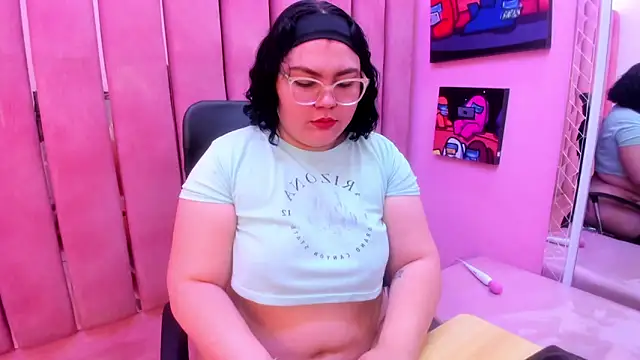 Sweet Nova  online show from May 28, 4:16 pm