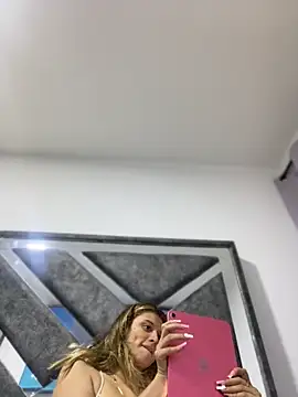 alison parkerr09 online show from May 6, 2:59 am