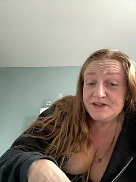 Kellilyn10 online show from June 24, 5:45 pm