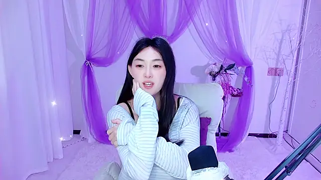 Tili Lucky online show from June 12, 3:03 am