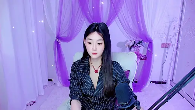 Tili Lucky online show from June 10, 1:49 am