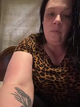 blueeyez1987 online show from May 16, 5:23 pm
