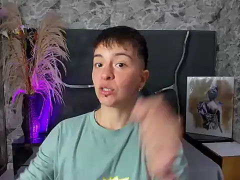 Hanna Hott11 online show from July 3, 3:23 am