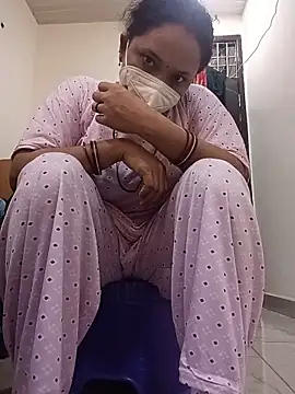 riya1-cam online show from May 15, 9:45 am