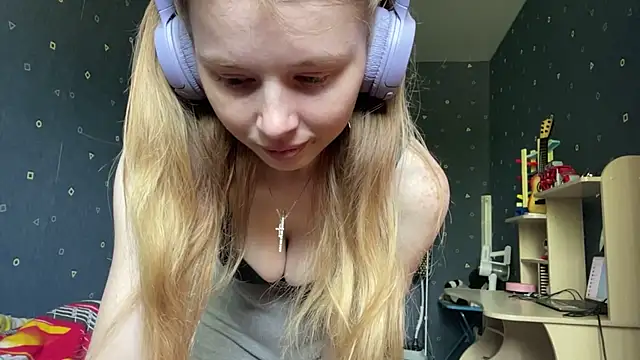 EunaRabinowitz online show from May 13, 8:09 am