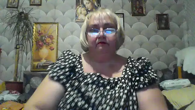 MarinaFarina53 online show from June 4, 5:17 pm