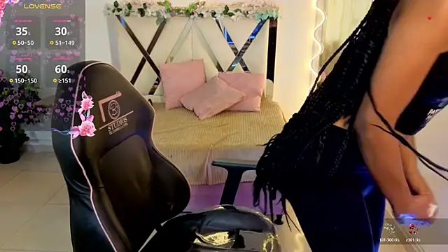 CRISTALBROKE TAY online show from June 30, 7:13 pm