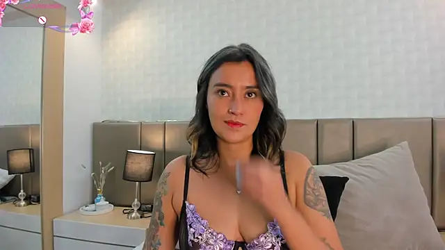 Ana mariiaa online show from May 22, 12:14 pm