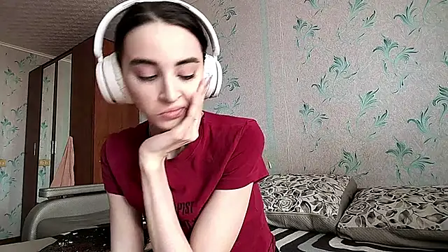 NightFoxxx online show from July 2, 3:23 am