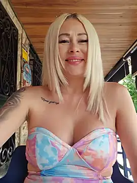 MILFBARBY online show from June 25, 7:13 am