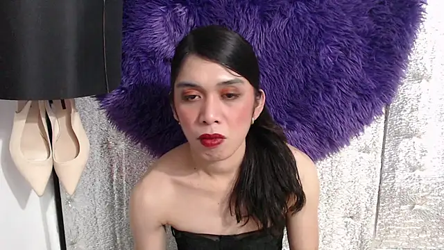 RoseAmarie online show from May 11, 4:26 pm