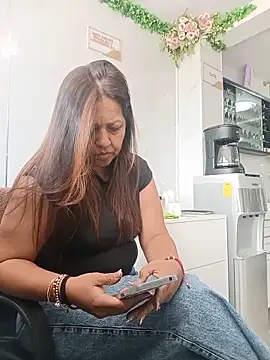 katialatimaecha online show from June 6, 5:41 pm