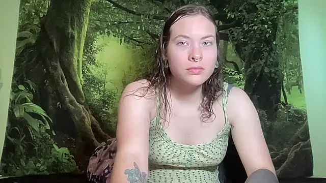 mo0ngoddess online show from July 10, 2:12 am