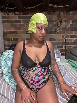 angelbby  online show from June 17, 2:40 pm