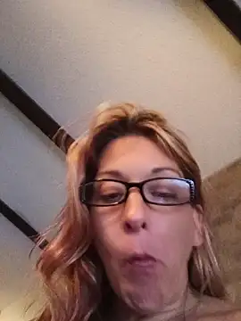 missbellastar online show from May 16, 3:20 am