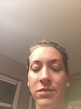 missbellastar online show from July 7, 7:56 am