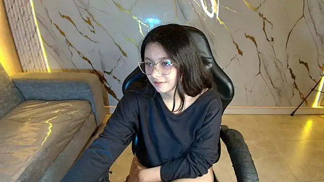 HoneyDoll tf online show from May 14, 2:56 pm