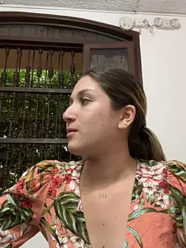IsabelleMilan online show from July 9, 10:33 pm