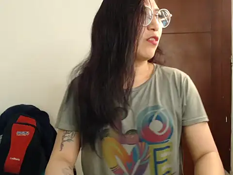 Sofia sexy666 online show from May 20, 3:25 am