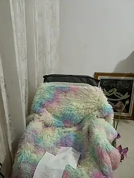 huangjialipao0007 online show from July 8, 3:42 am