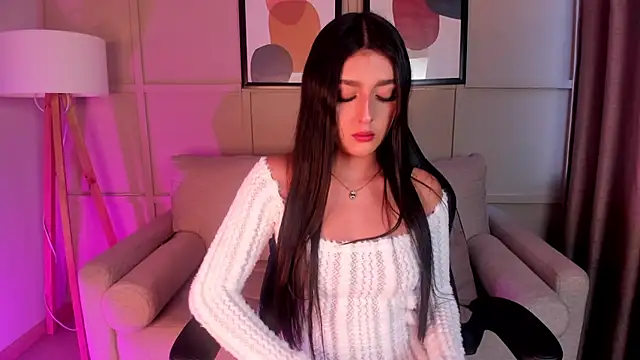 MeganGrace  online show from May 15, 10:34 pm