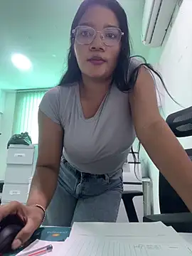 Angelito2612 online show from May 17, 9:58 pm