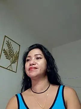 tinahturndo online show from August 4, 5:19 pm