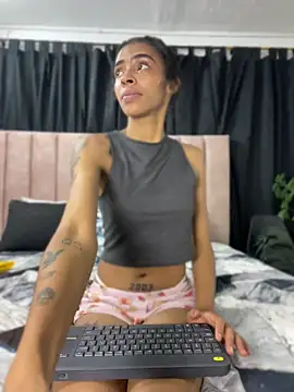 SaharaX X online show from May 15, 2:31 pm