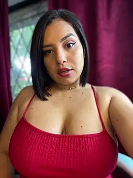 Elena Grace1 online show from May 29, 8:18 pm