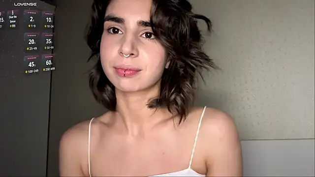 JessiaRuezga online show from June 13, 12:35 pm