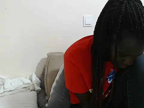 chichie  online show from June 29, 3:01 pm