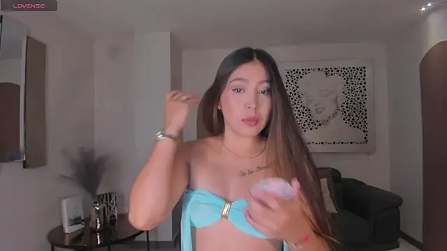 LillySanders online show from July 21, 9:04 pm
