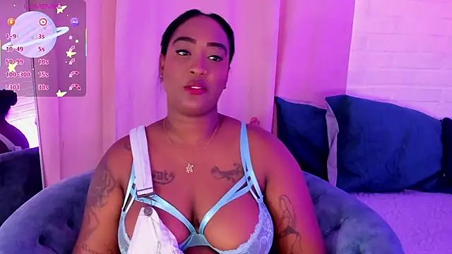 alison daniels  online show from February 22, 5:47 pm