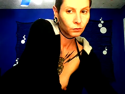 LaFemmeCyberObscura online show from May 16, 3:11 pm
