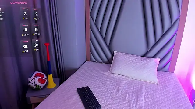madison flores online show from June 30, 3:50 am