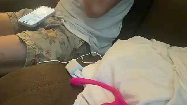 prankcaller online show from June 14, 8:04 am