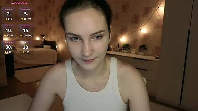Megan swiftss online show from June 17, 7:04 pm