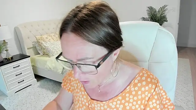Vika73 online show from June 6, 11:49 am