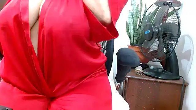 jenny milf69 online show from October 31, 6:45 pm