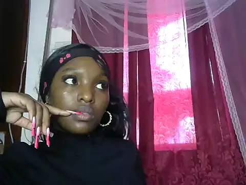 Sexy strawberina online show from July 8, 9:00 am