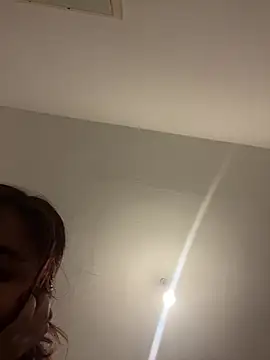 cheesyburger online show from May 19, 8:16 pm