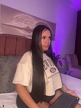NoahJade online show from June 24, 9:14 pm